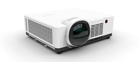 Bon prix WXGA HD 4K UST Projecteur Dynamique Laser 4000 lumens Projecteur à courte portée 5500 lumens en ligne